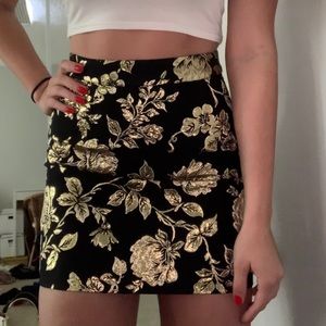 Boohoo floral skirt with gold accents